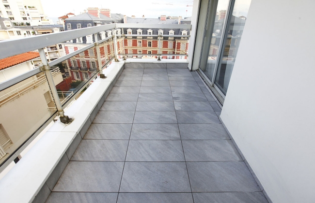 Waterproofing of balconies in a central Biarritz building