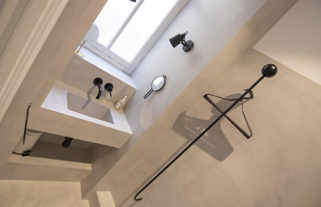 Rénovation haut de gamme à Biarritz – conversion d’un appartement en bureaux
