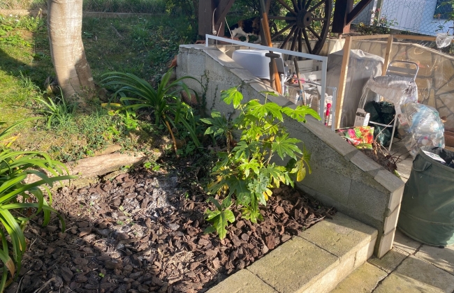Renovation of exterior stone terrace with tile installation in Hendaye
