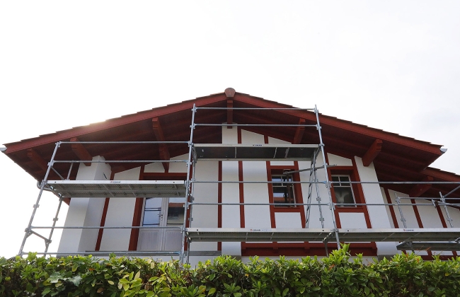 Construction of a typical Basque house in Hendaye with RT-2020 standards
