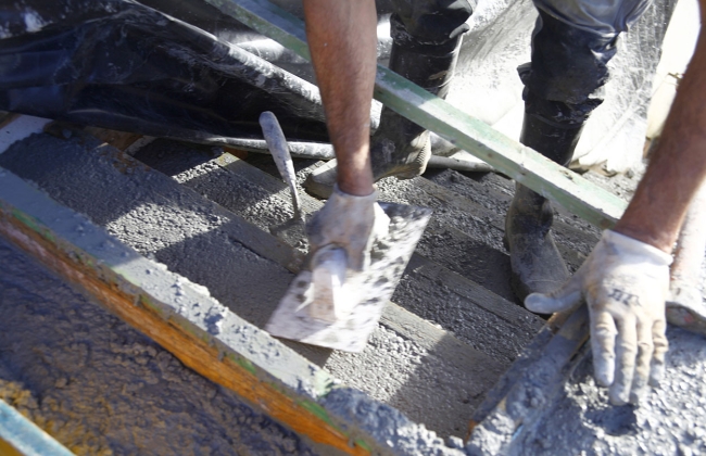 Masonry works: excavation, block walls and access staircase