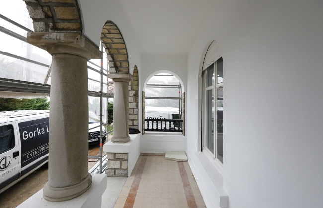 Reforma completa de villa individual en Bayona
