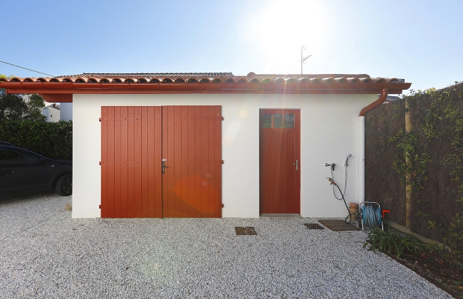 Construction of a typical Basque house in Hendaye with RT-2020 standards
