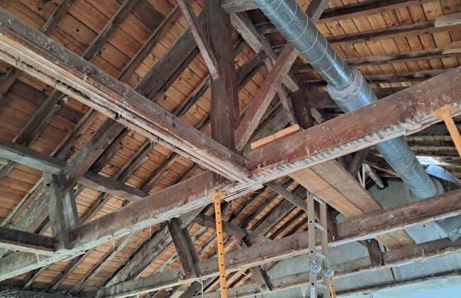 COMPLETE ATTIC RENOVATION – BIARRITZ