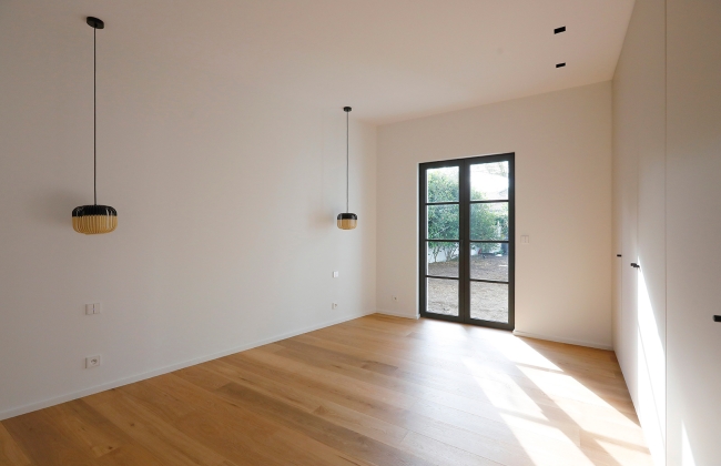 Reforma integral de villa en Bidart con el estudio Gardera-Pastre