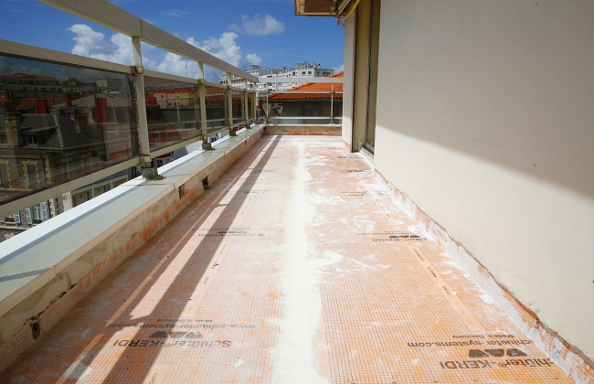 Waterproofing of balconies in a central Biarritz building