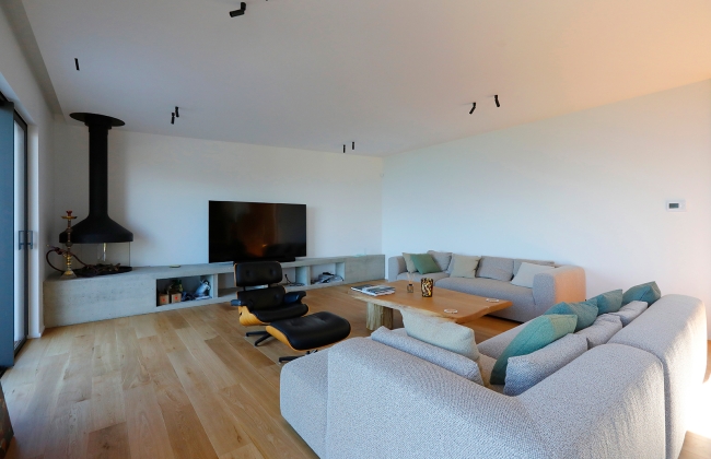 Reforma integral de villa en Bidart con el estudio Gardera-Pastre