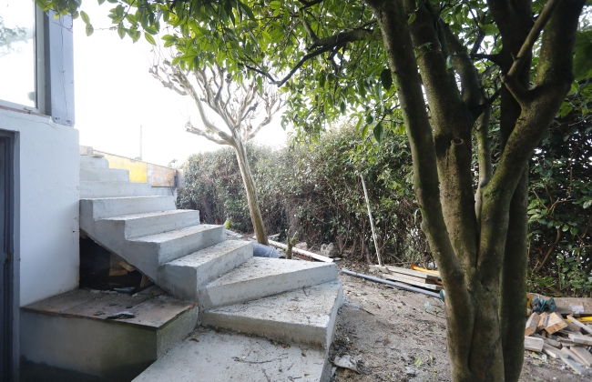 Kitchen and terrace extension with outdoor kitchen in Biarritz