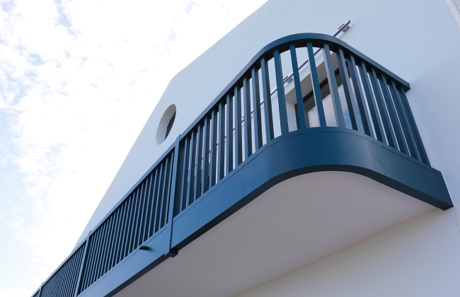 Reforma integral de villa en Bidart con el estudio Gardera-Pastre