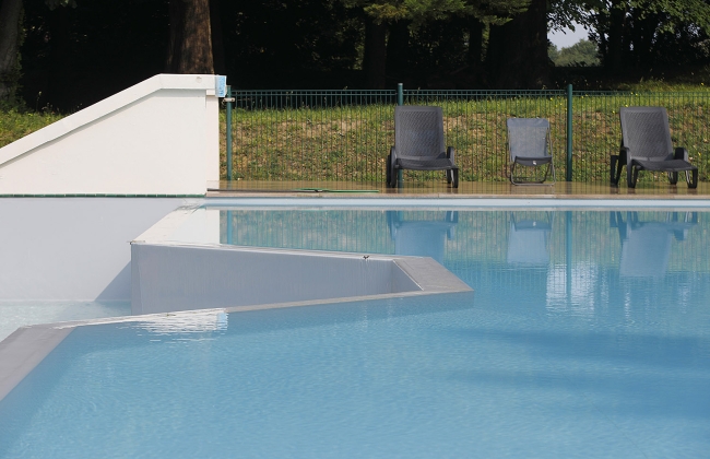 Swimming pool and pool house renovation in Biarritz (VTF)